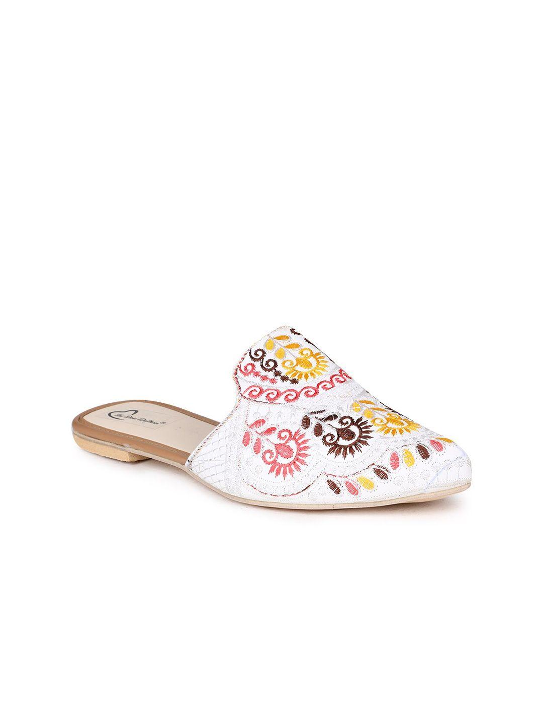 the desi dulhan women embroidered ethnic mules flats