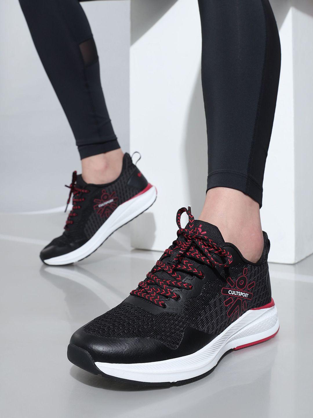 cultsport men hustle flyknit textile running shoes