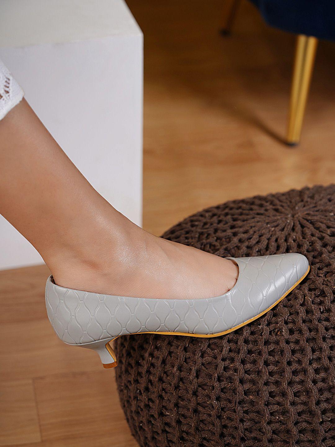 dressberry textured kitten pumps