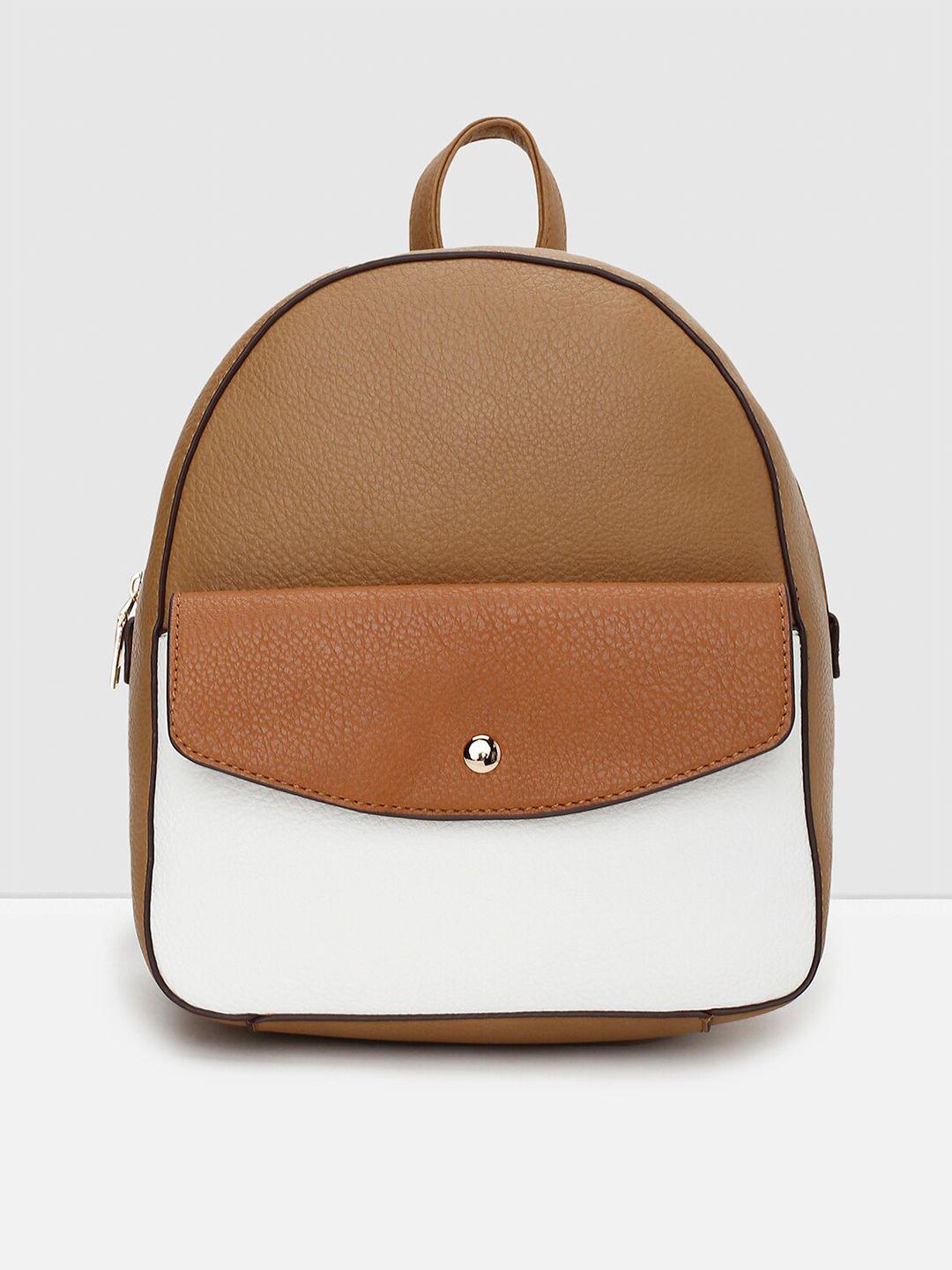 max women colourblocked backpack