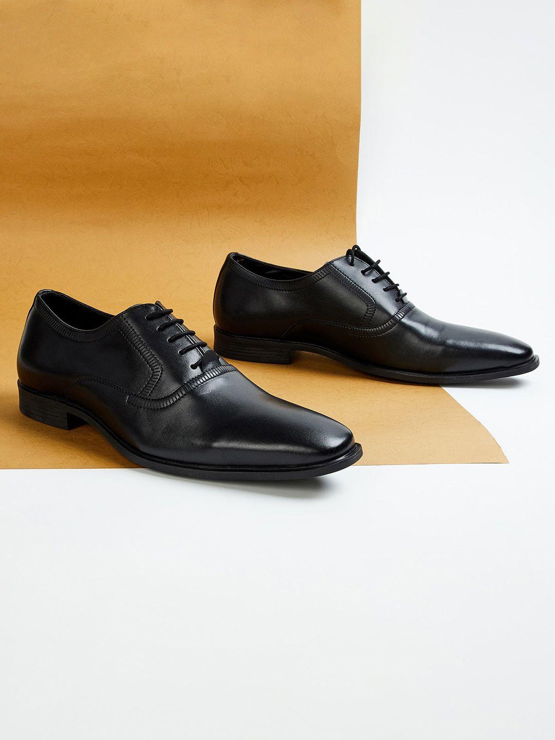 code by lifestyle men textured formal derbys