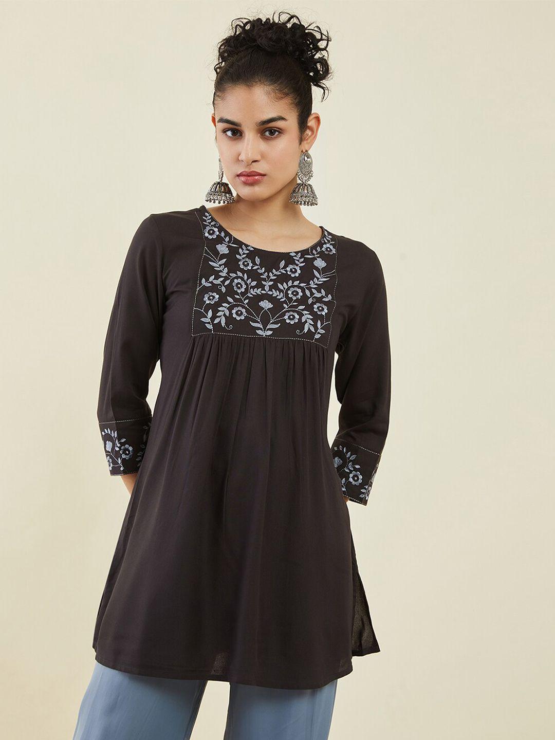 soch women embroidered tunic