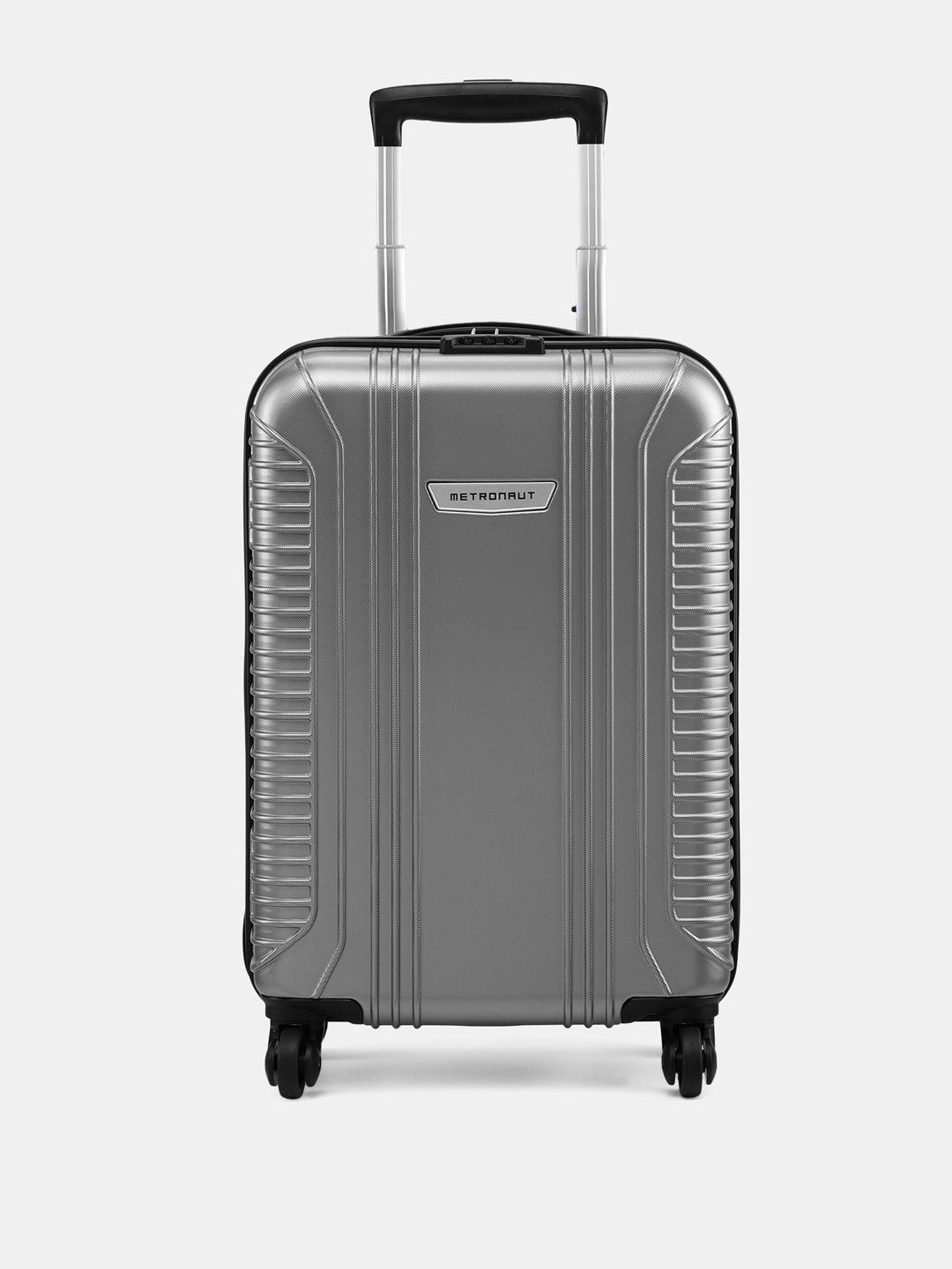 metronaut textured cabin trolley suitcase - 55 cm