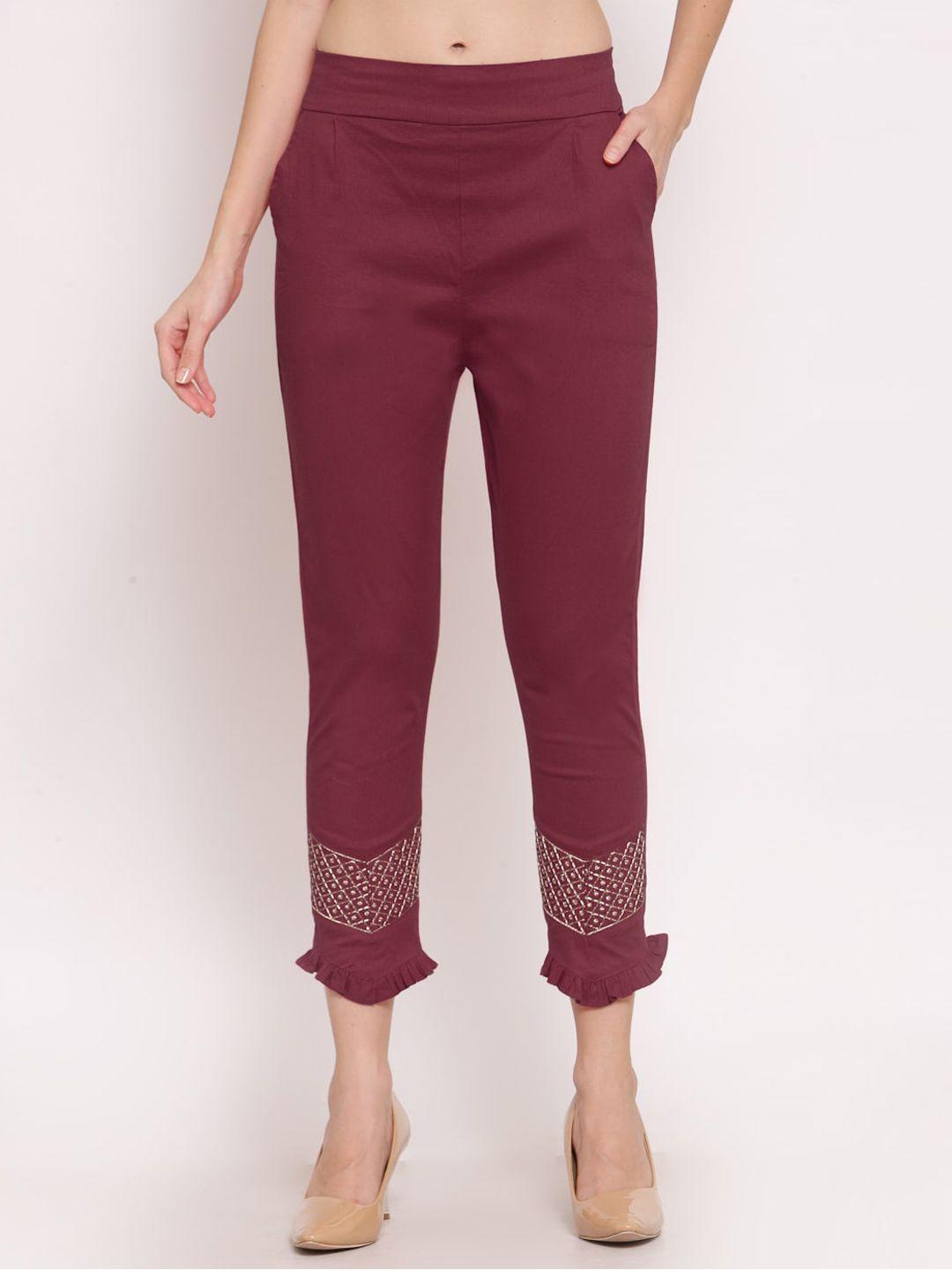 klotthe women embroidered cotton slim fit cropped cigarette trousers