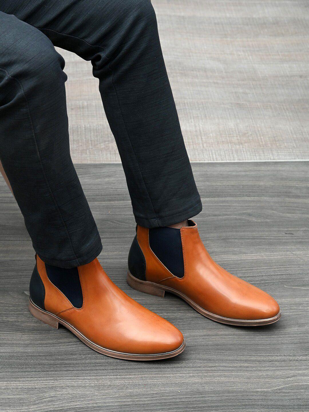 san frissco men colourblocked mid-top chelsea boots