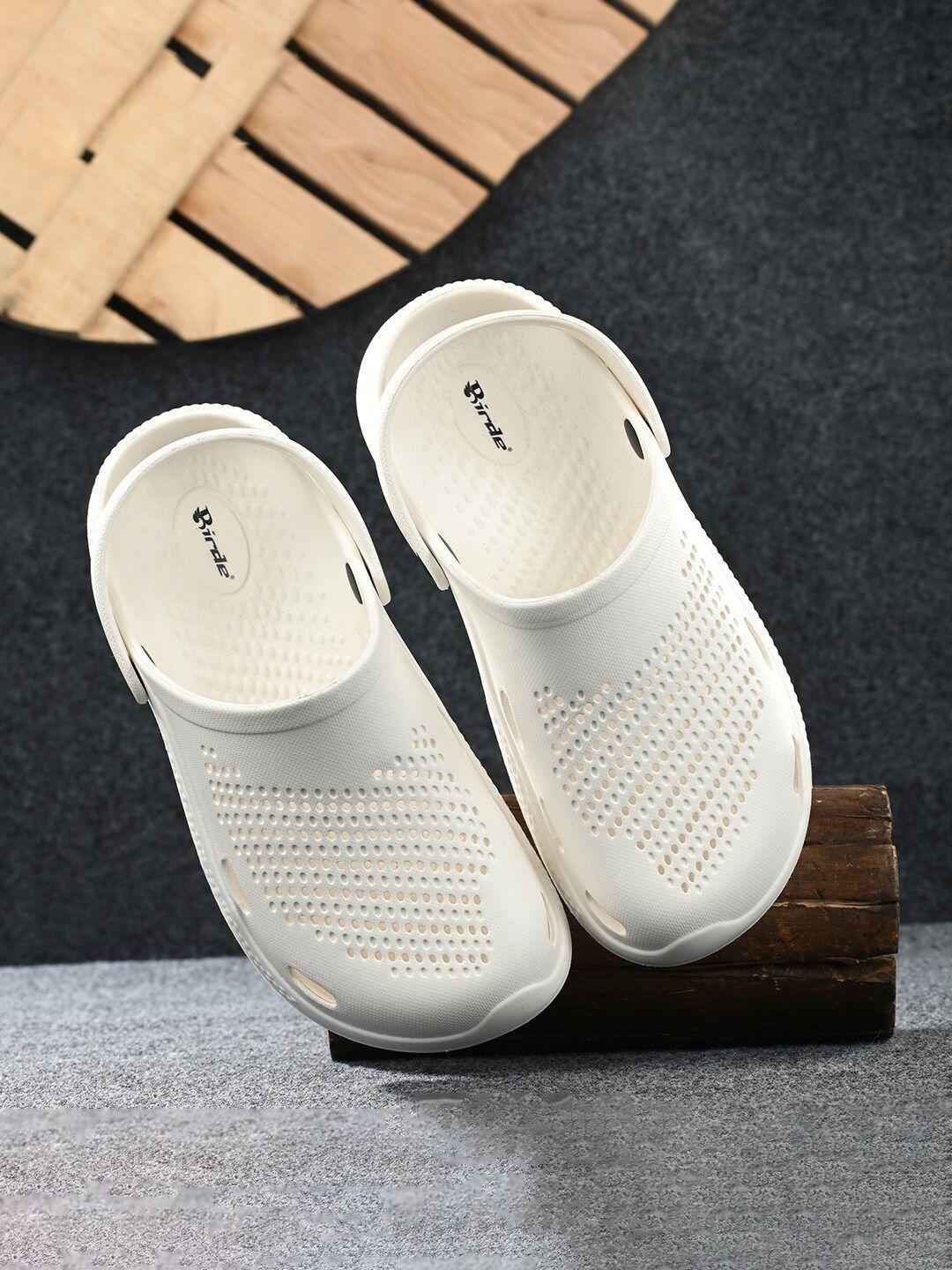 birde men textured round toe croslite  slip-on clogs