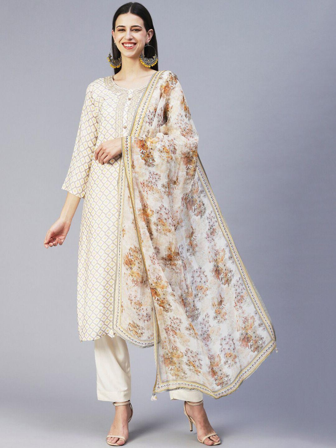 fashor geometric printed kurta with trousers & with dupatta