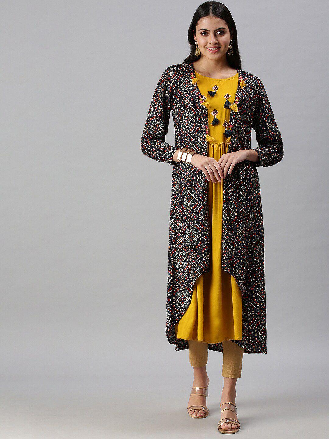 showoff sleeveless cotton a-line kurta with printed longline jacket