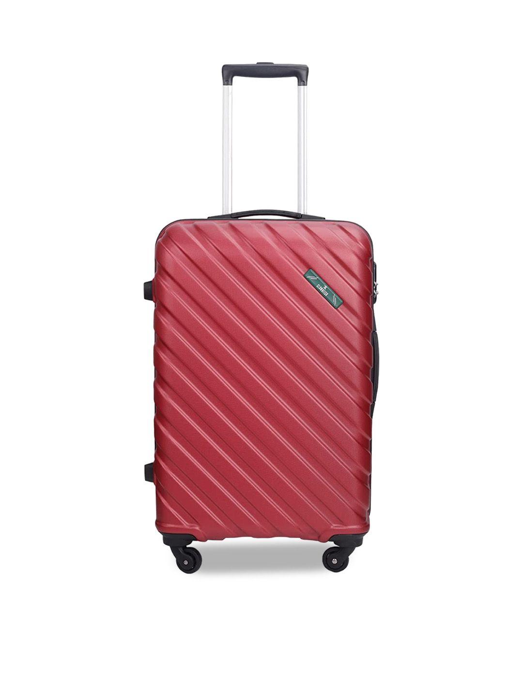 the clownfish textured hard sided medium trolley suitcase