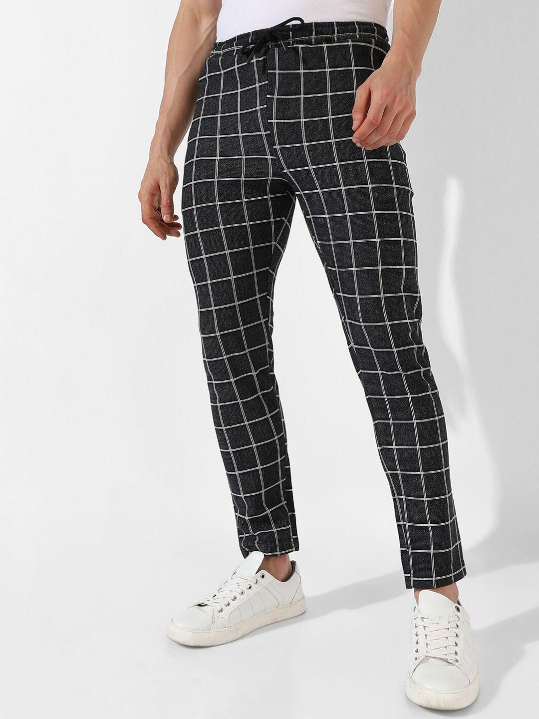 campus sutra men checked cotton track pants