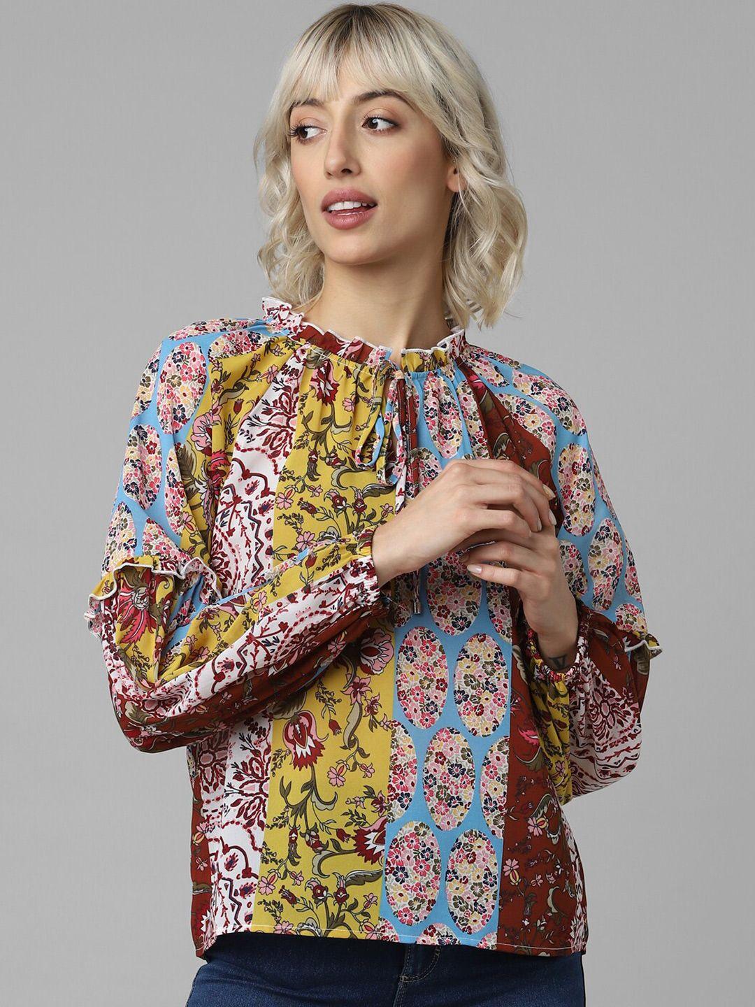 only floral printed tie-up neck puff sleeves top