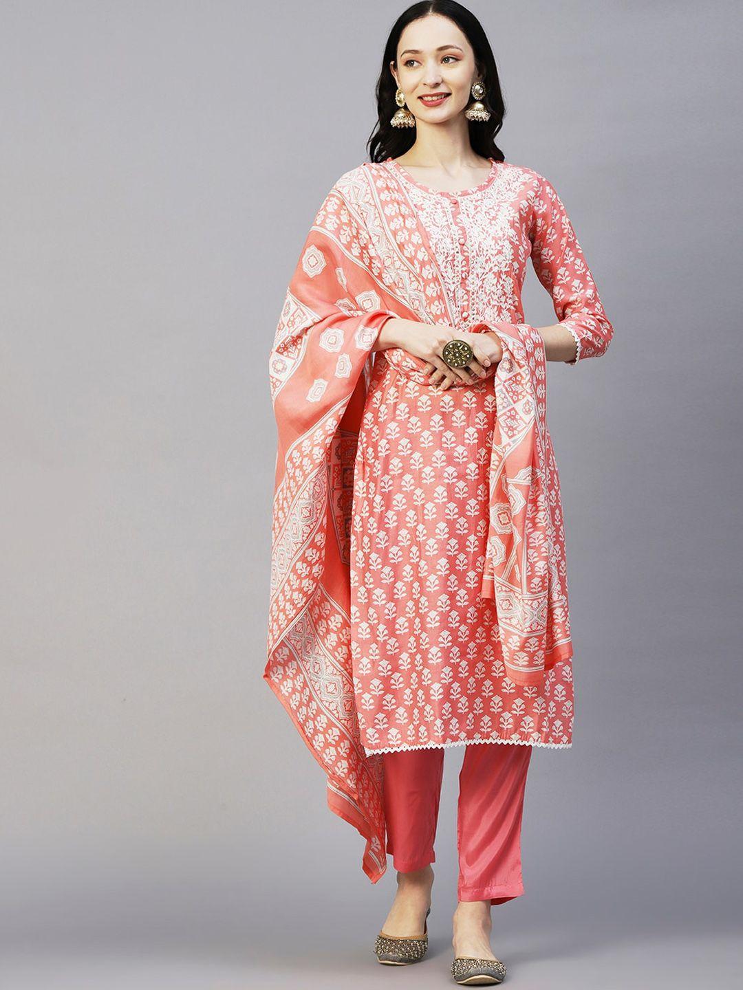 fashor peach-coloured & white printed thread work kurta with trousers & dupatta