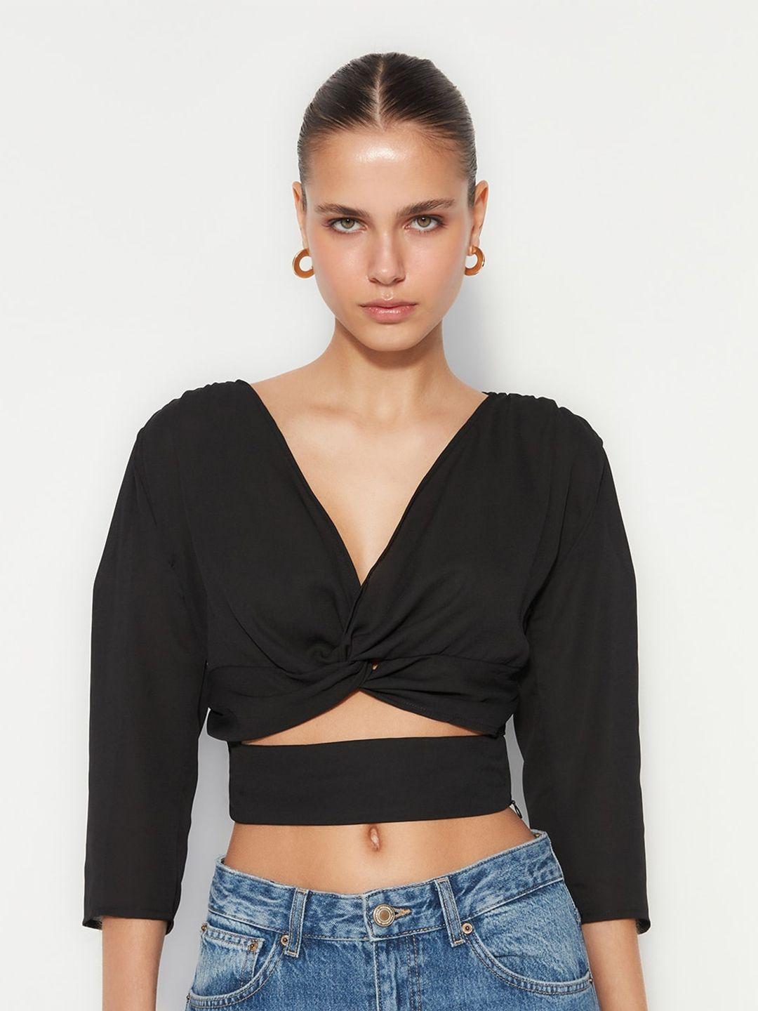 trendyol v-neck crop top