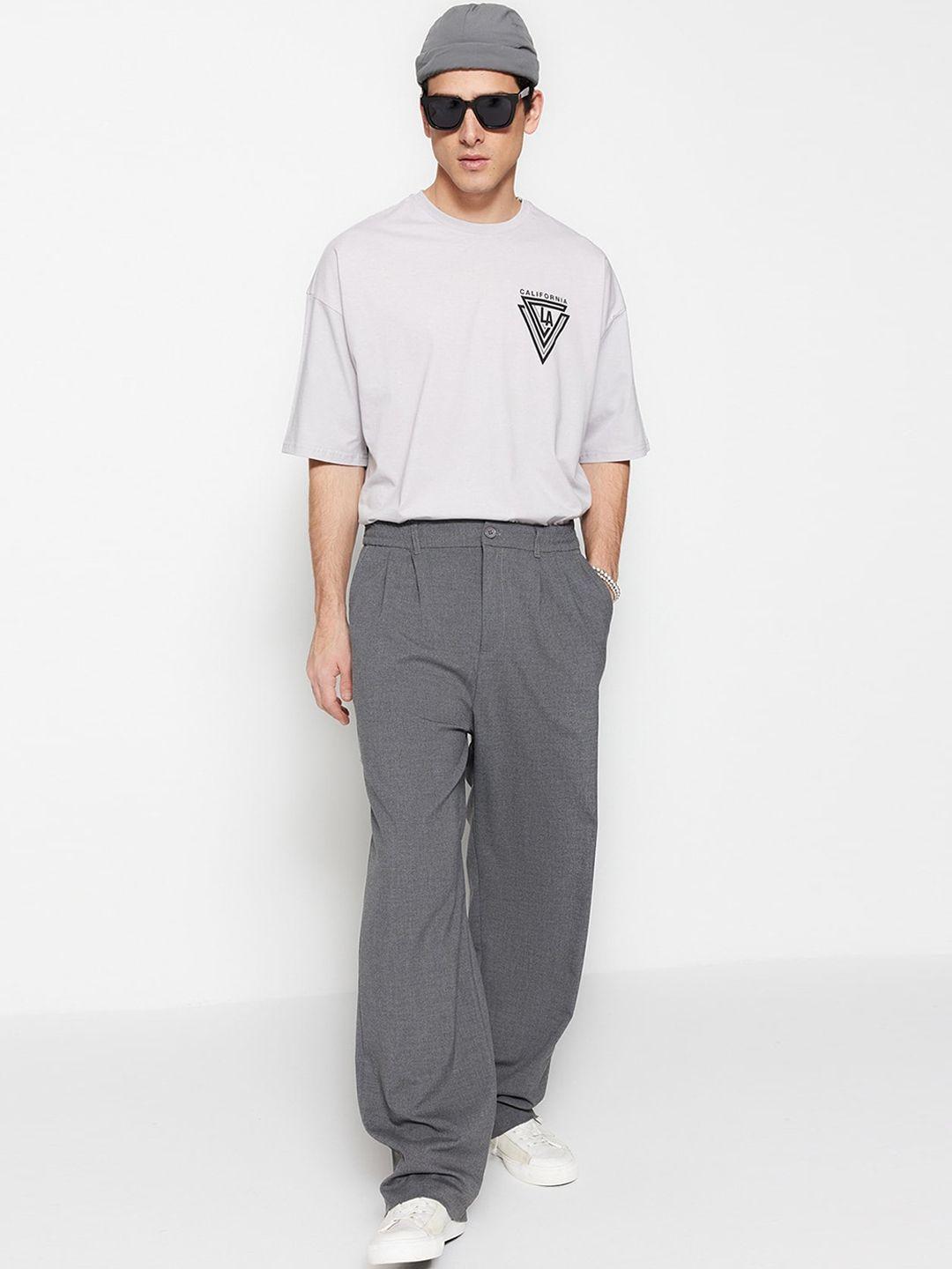 trendyol men mid-rise casual pleated trousers