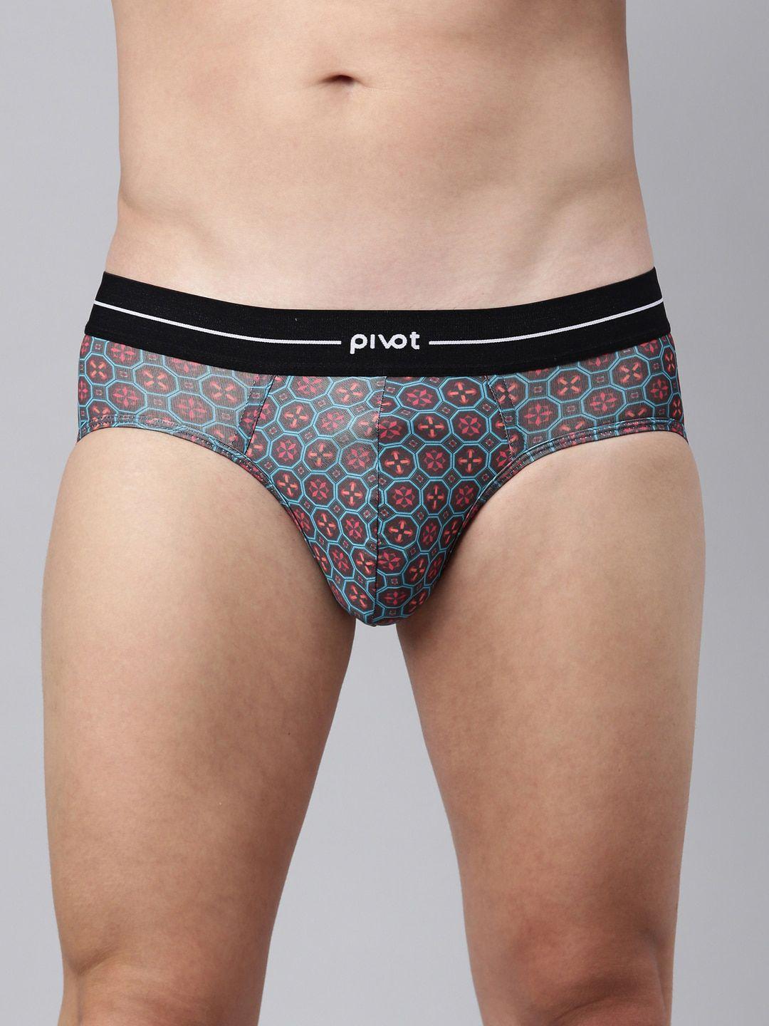 pivot men mid-rise geometric printed basic briefs