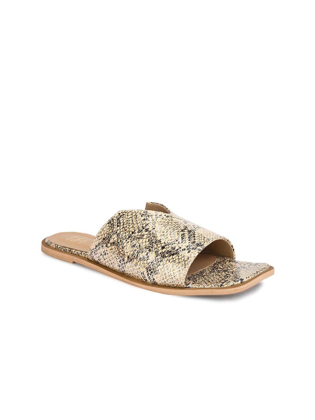 hydes n hues animal printed one toe flats