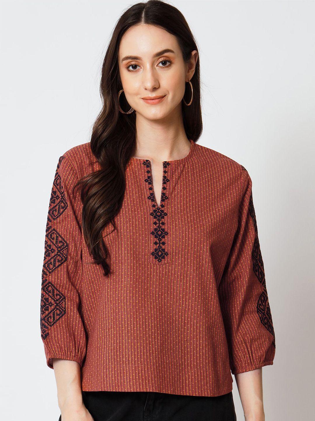 yaadleen geometric printed three-quarter sleeves cotton top