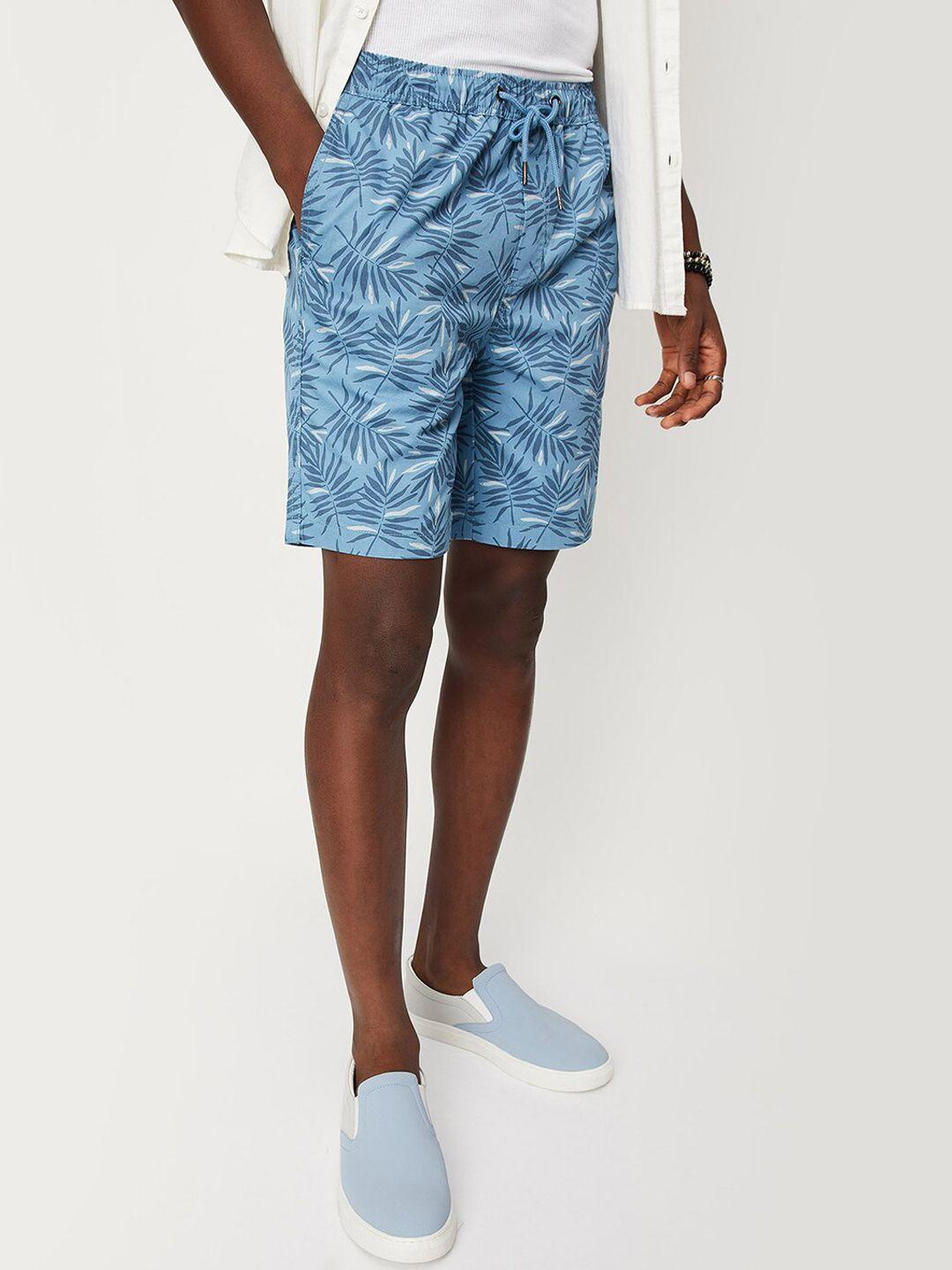 max men tropical printed mid-rise pure cotton shorts