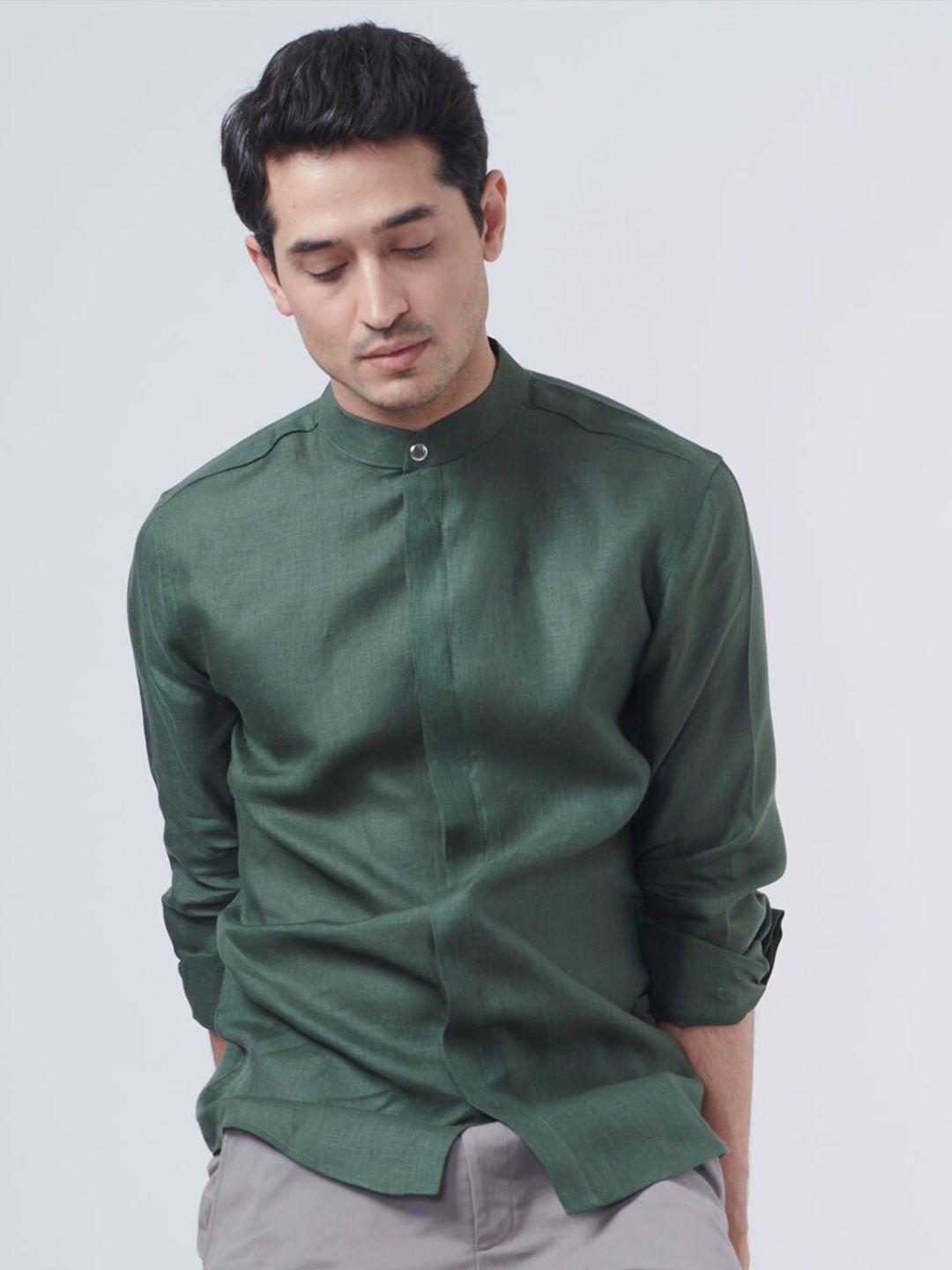 beyours men green classic opaque faded casual shirt