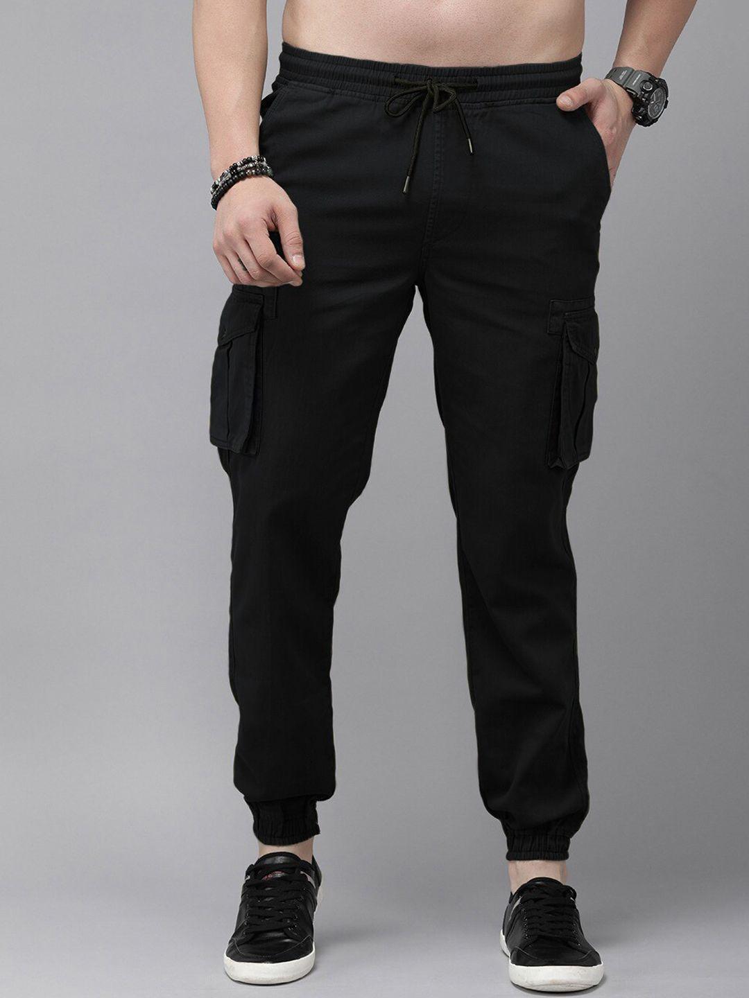 roadster men black regular fit pure cotton joggers