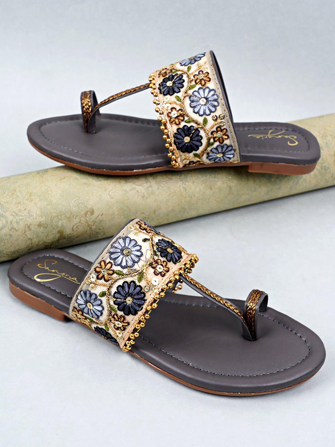 sangria women embellished one-toe flats