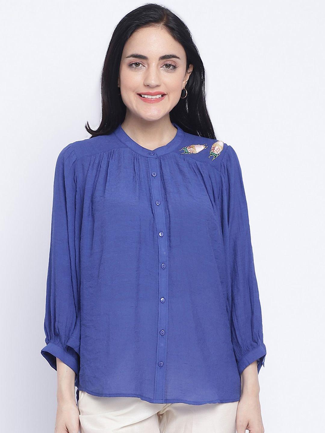 chique women blue opaque casual shirt