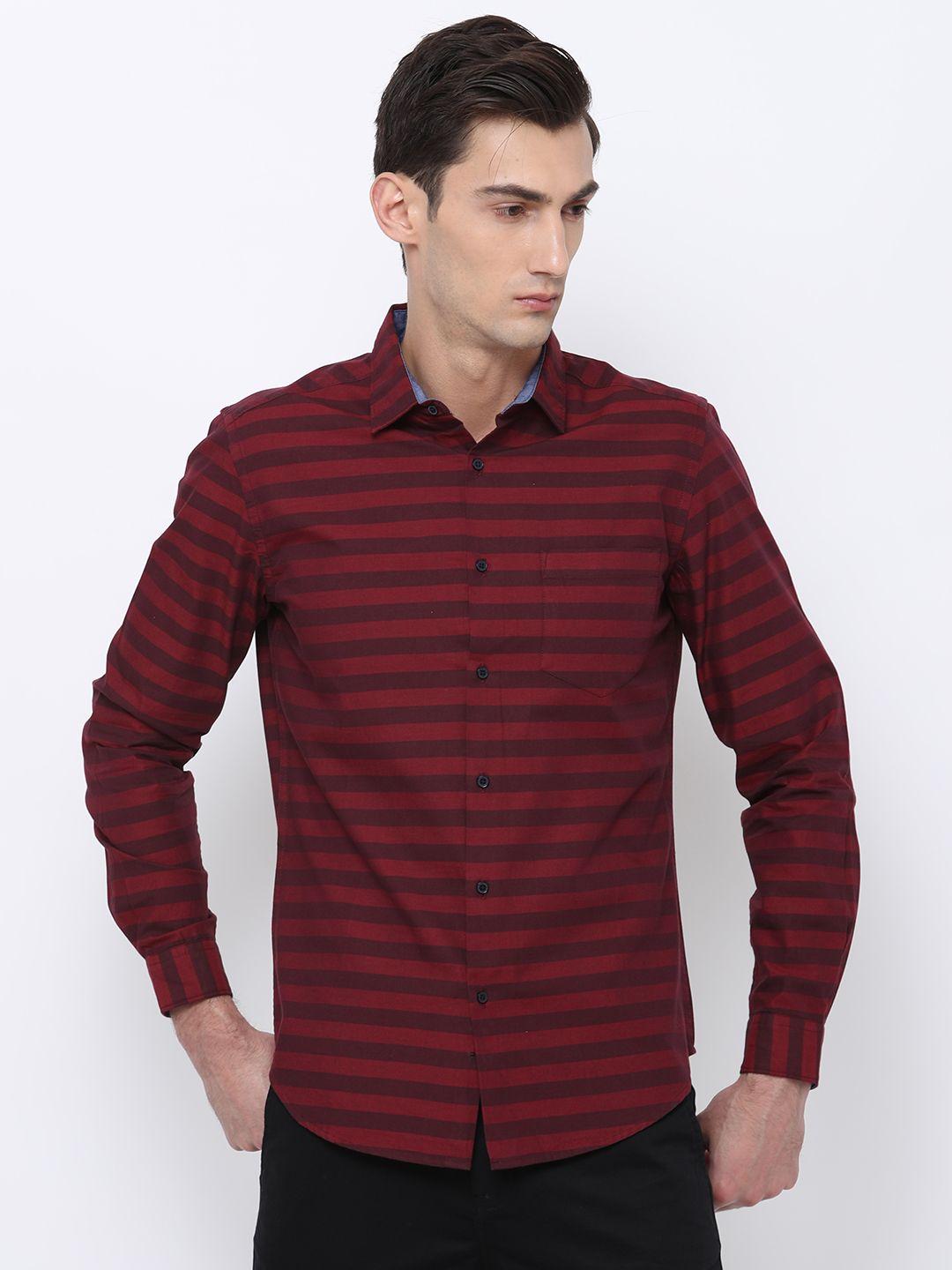 black coffee men red & maroon slim fit striped casual shirt