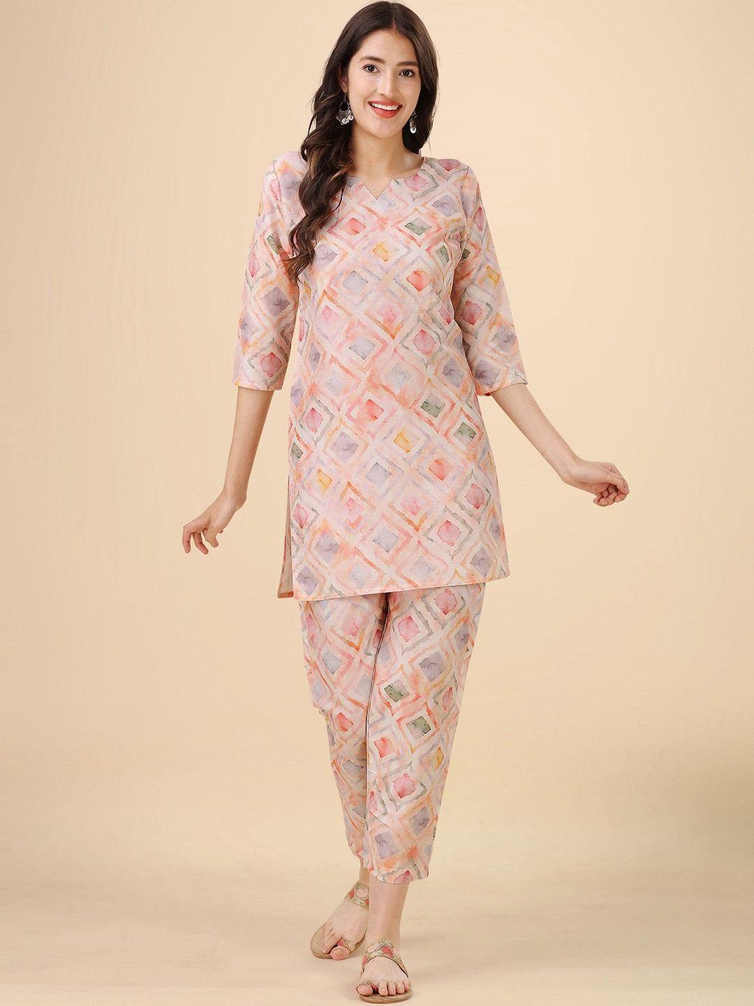 hinayat fashion geometric printed regular kurta with trousers