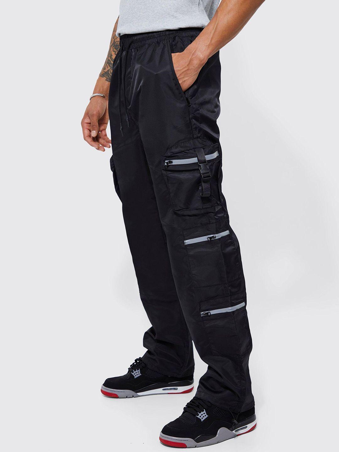 boohooman elastic waist relaxed reflective zip cargo