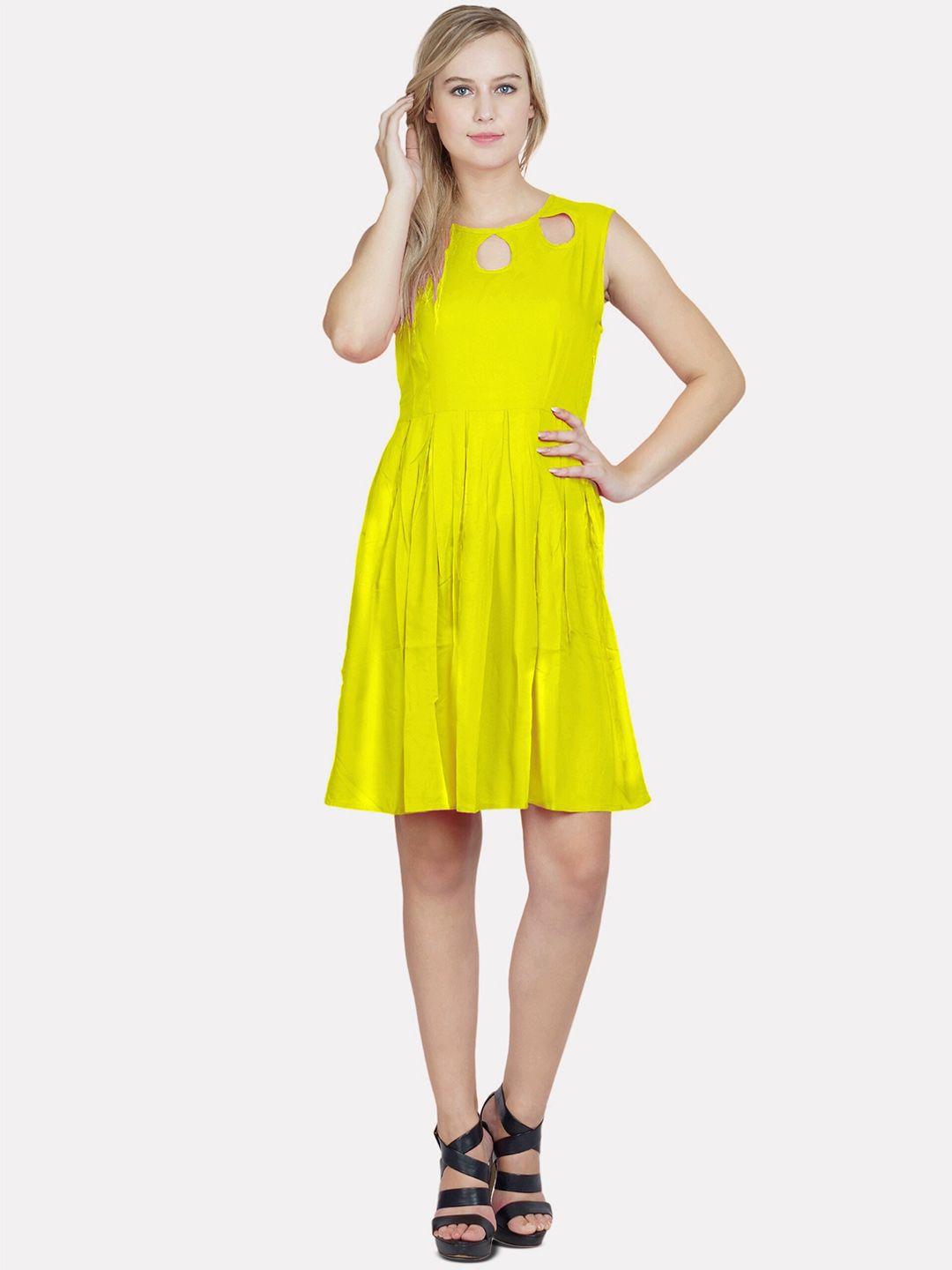 patrorna cut-out detail boat neck fit & flare dress