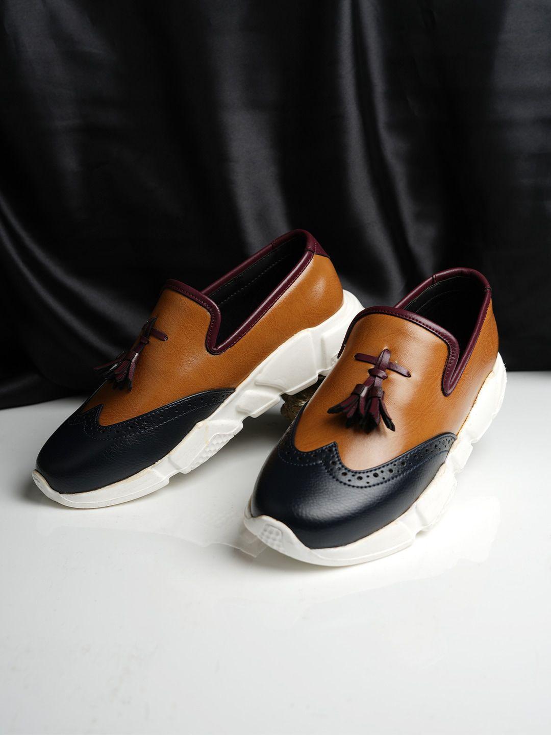 monkstory men colourblocked perforated tassel loafers