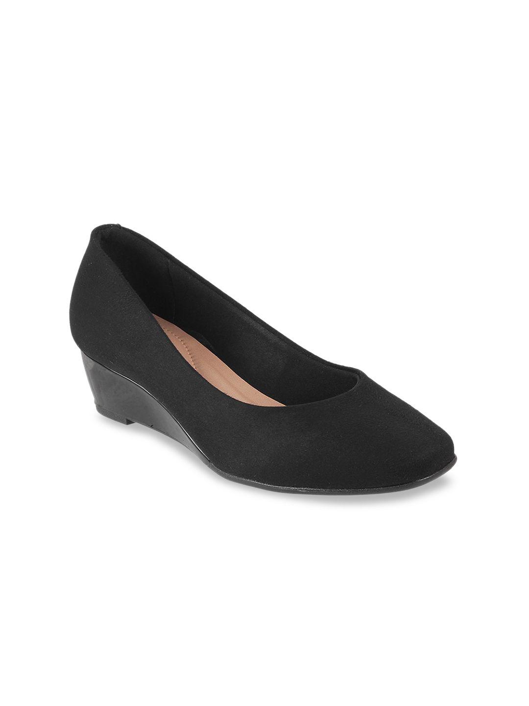 davinchi black wedge pumps