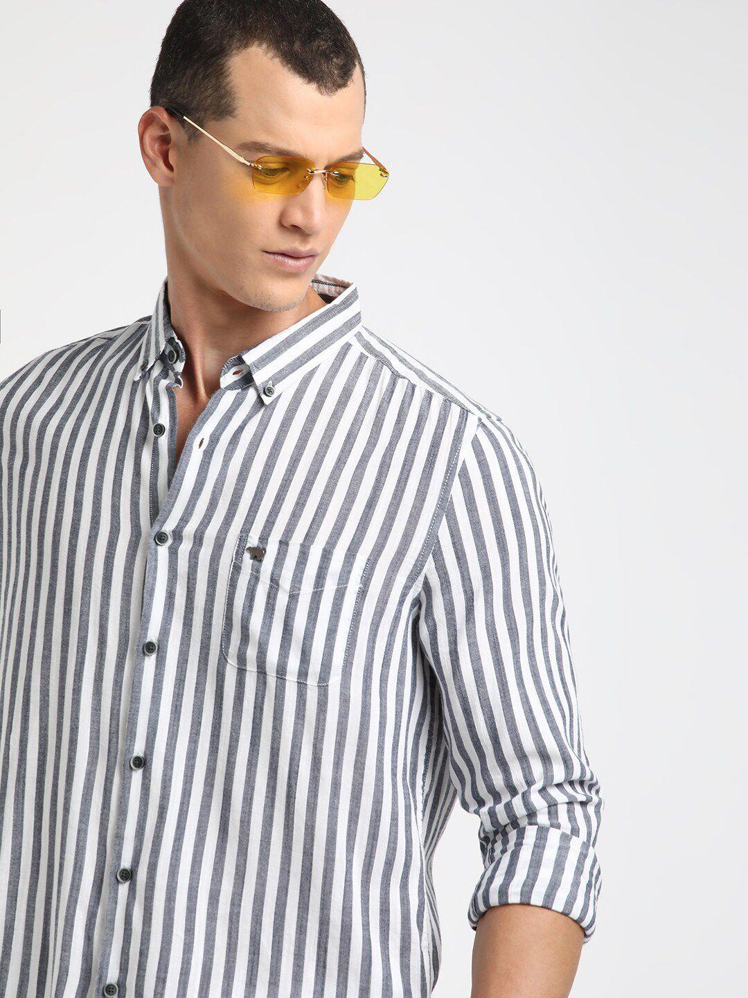 the bear house slim fit opaque striped pure cotton casual shirt