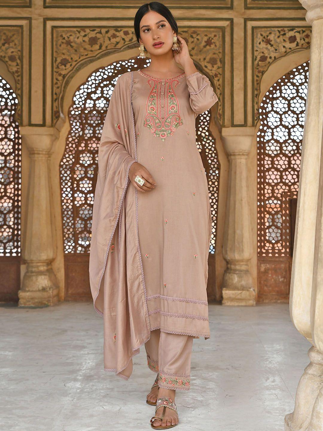 janasya rose gold floral yoke design regular kurta & trousers with dupatta