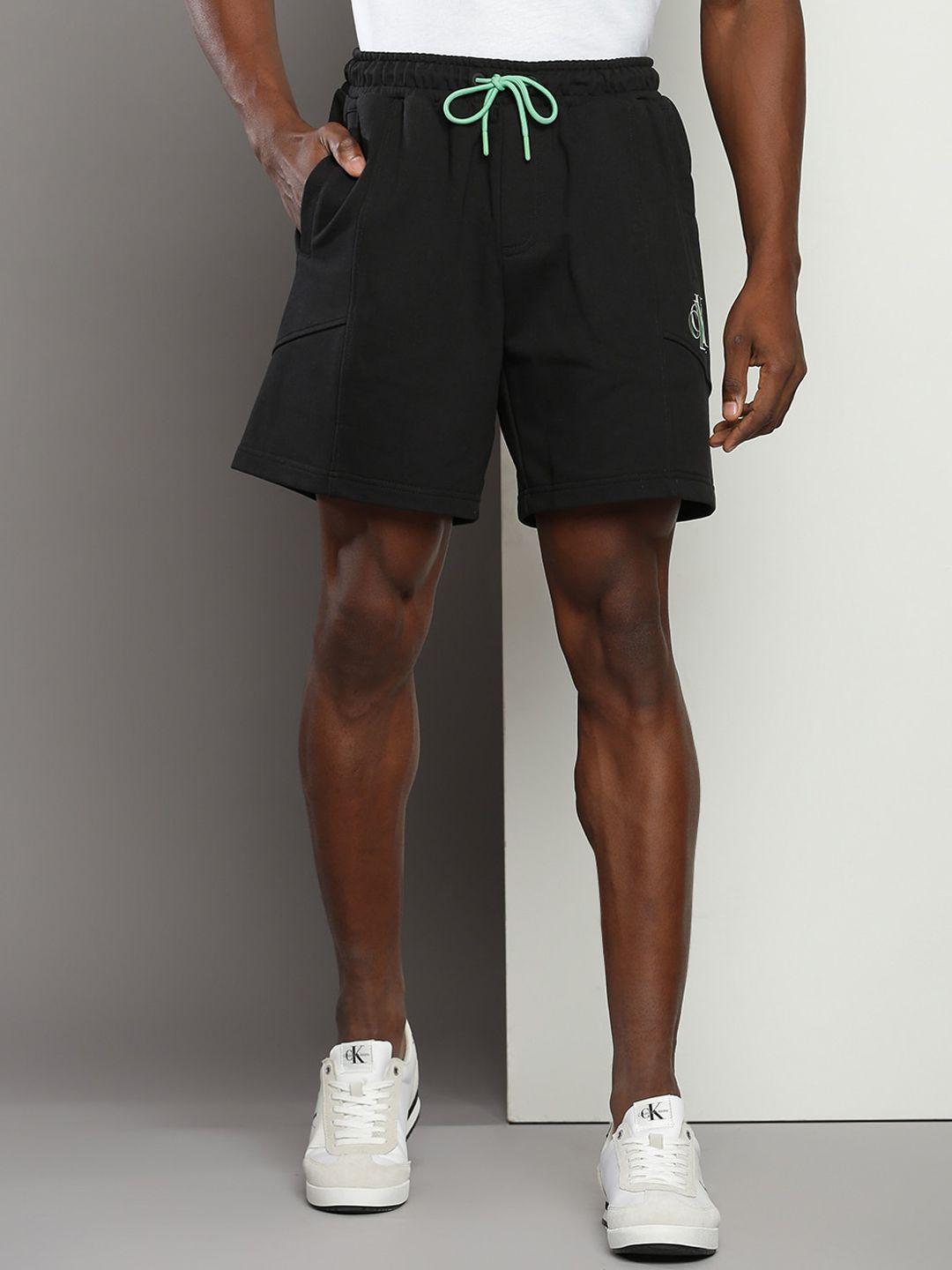 calvin klein jeans men mid-rise casual shorts