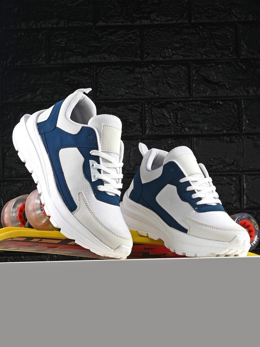 roadster men white & blue lace-ups sports running shoes