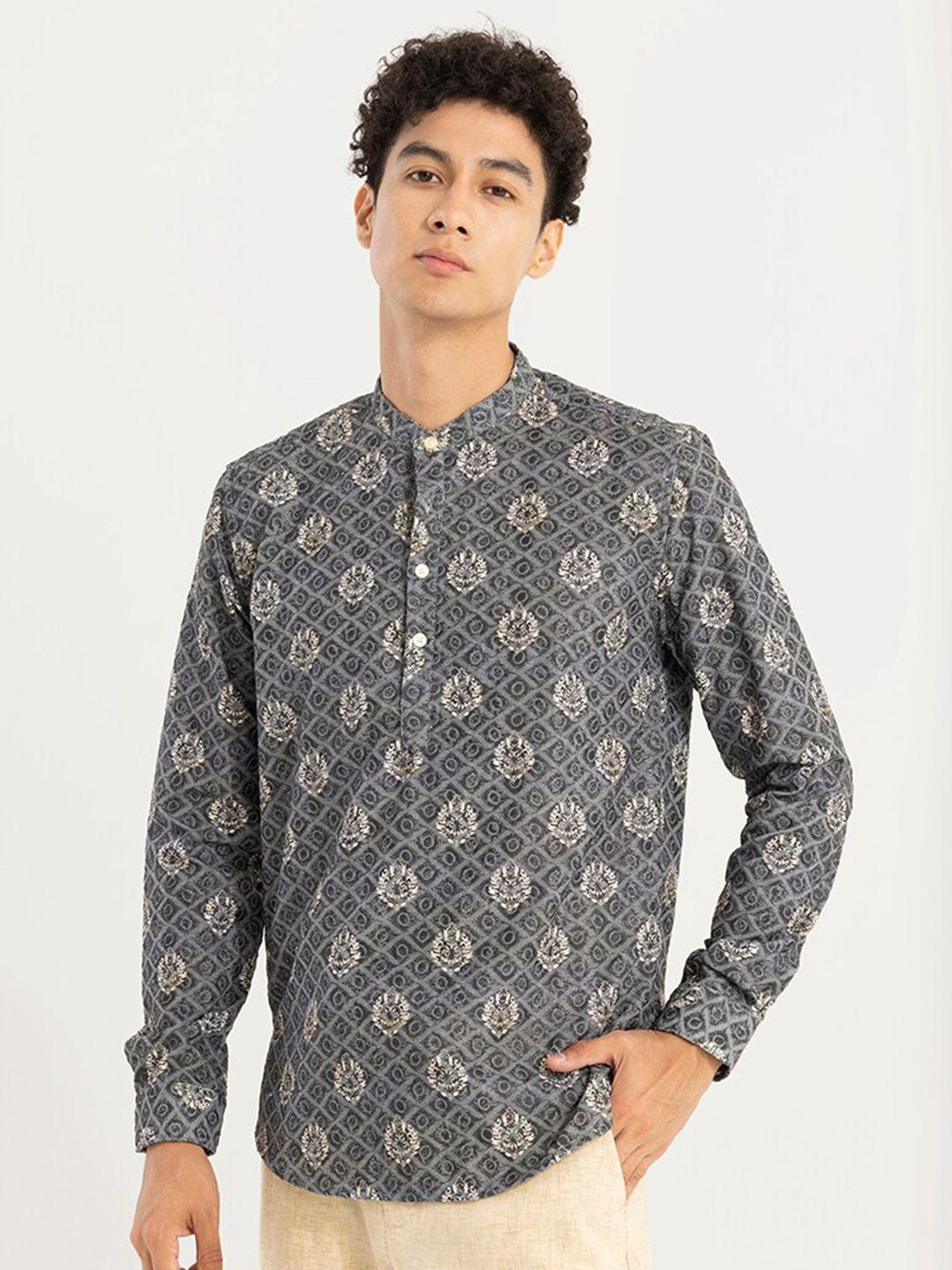 snitch classic slim fit opaque printed casual shirt