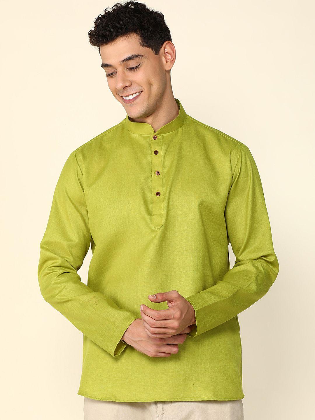 anubhutee men green & celery thread work kurta