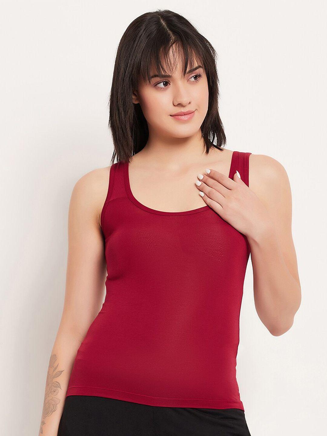 clovia maroon scoop neck tank top