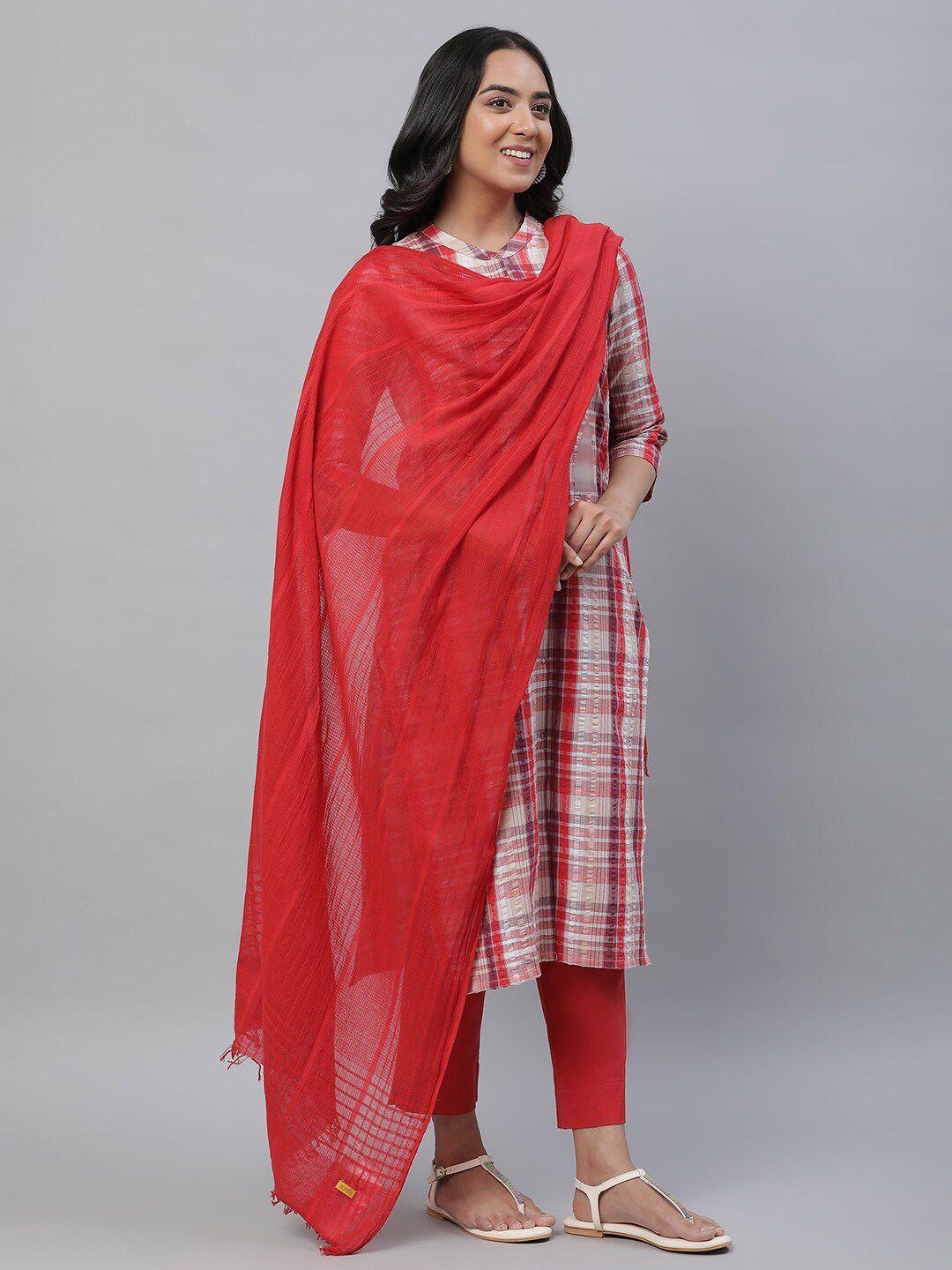 aurelia dupatta with tasselled