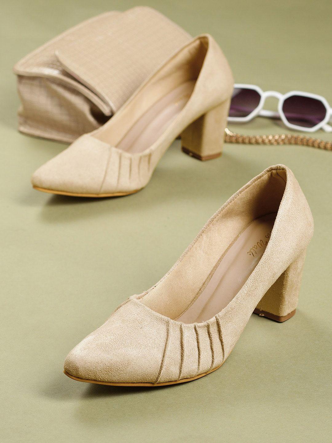 retro walk beige suede block pumps