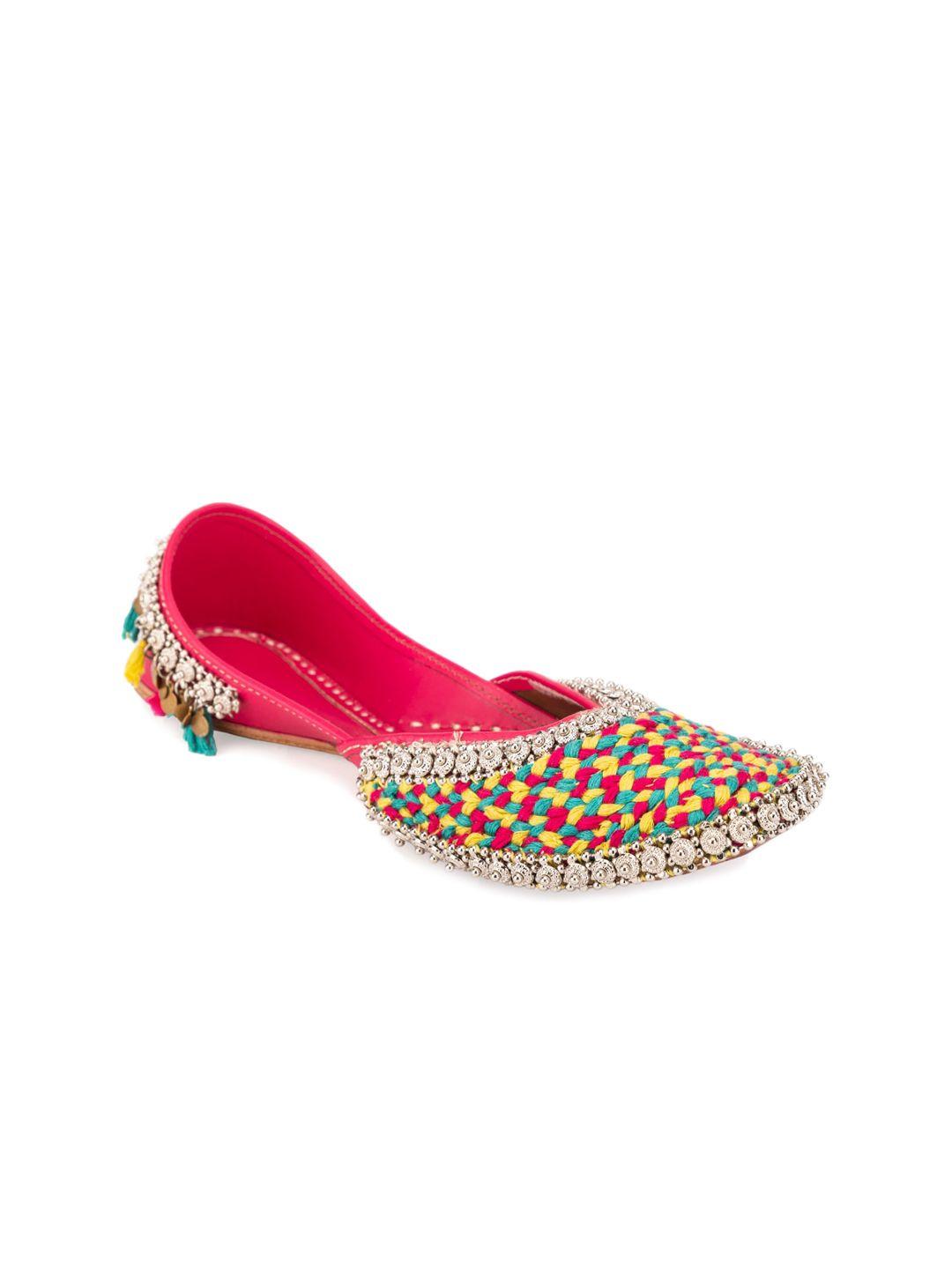 5 elements women pink printed mojaris flats