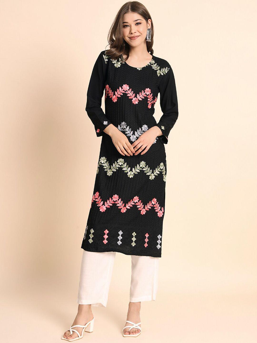 here&now floral embroidered round neck regular kurta