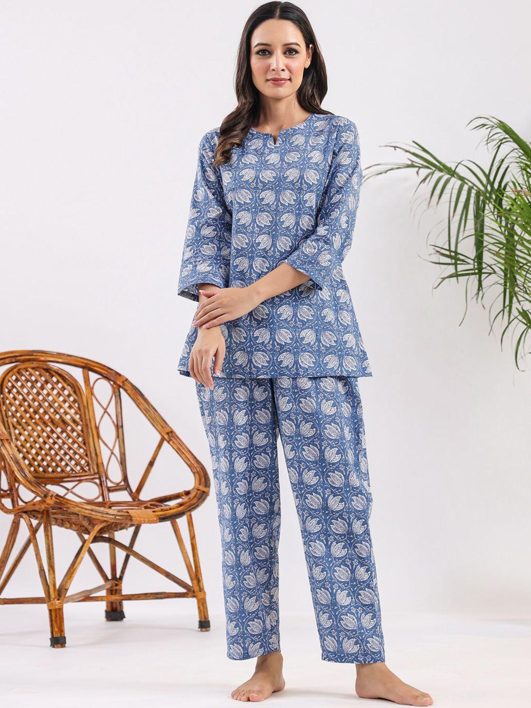 sanskrutihomes women blue & white printed night suit