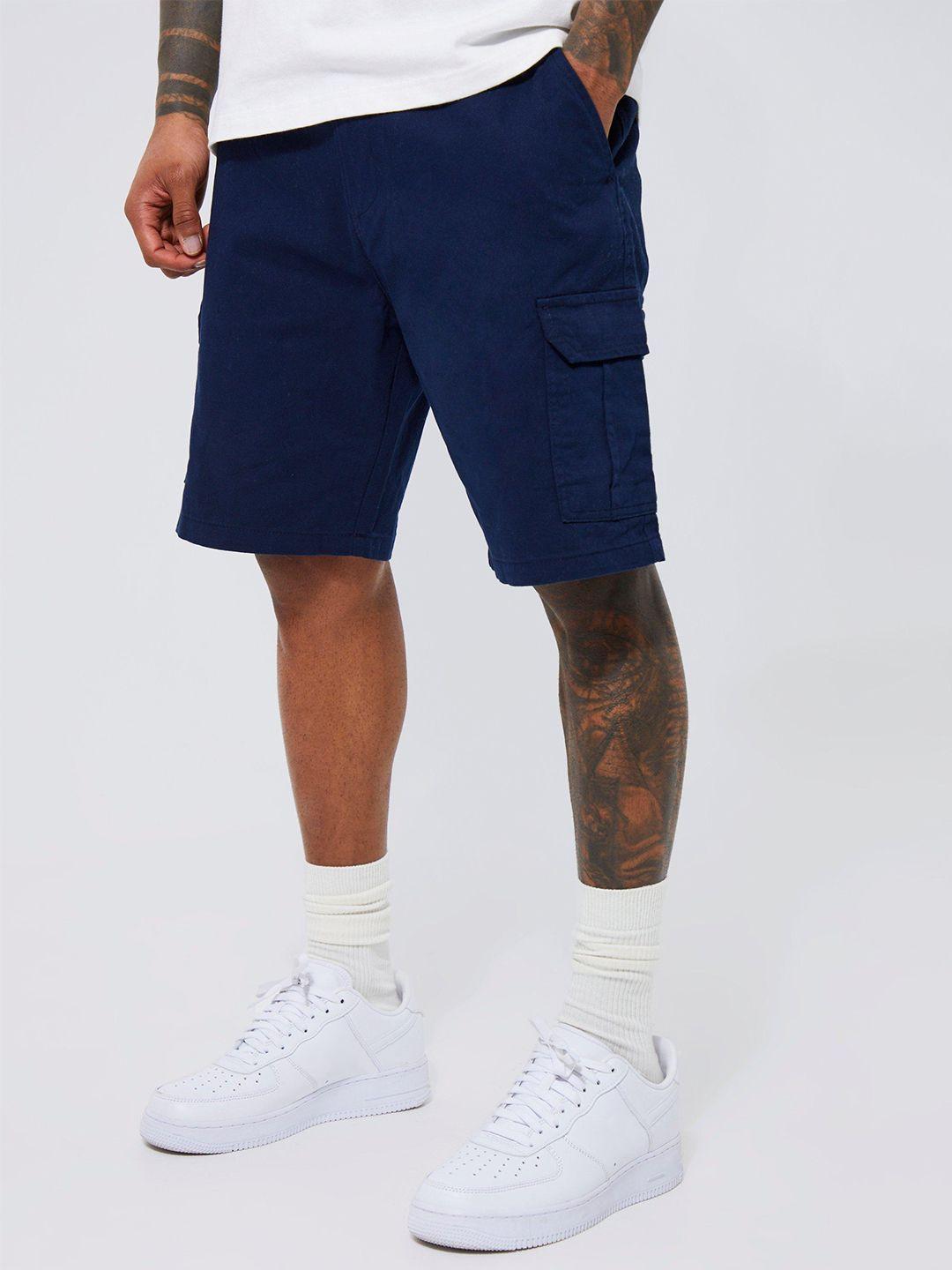 boohooman relax fit denim cargo shorts