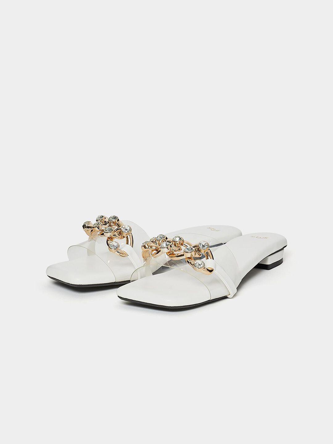 styli white & gold-toned embellished open toe flats