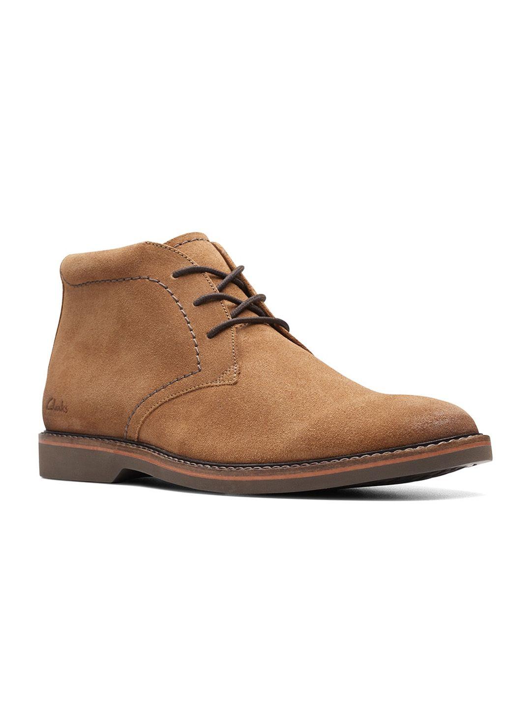 clarks men mid top suede desert boots