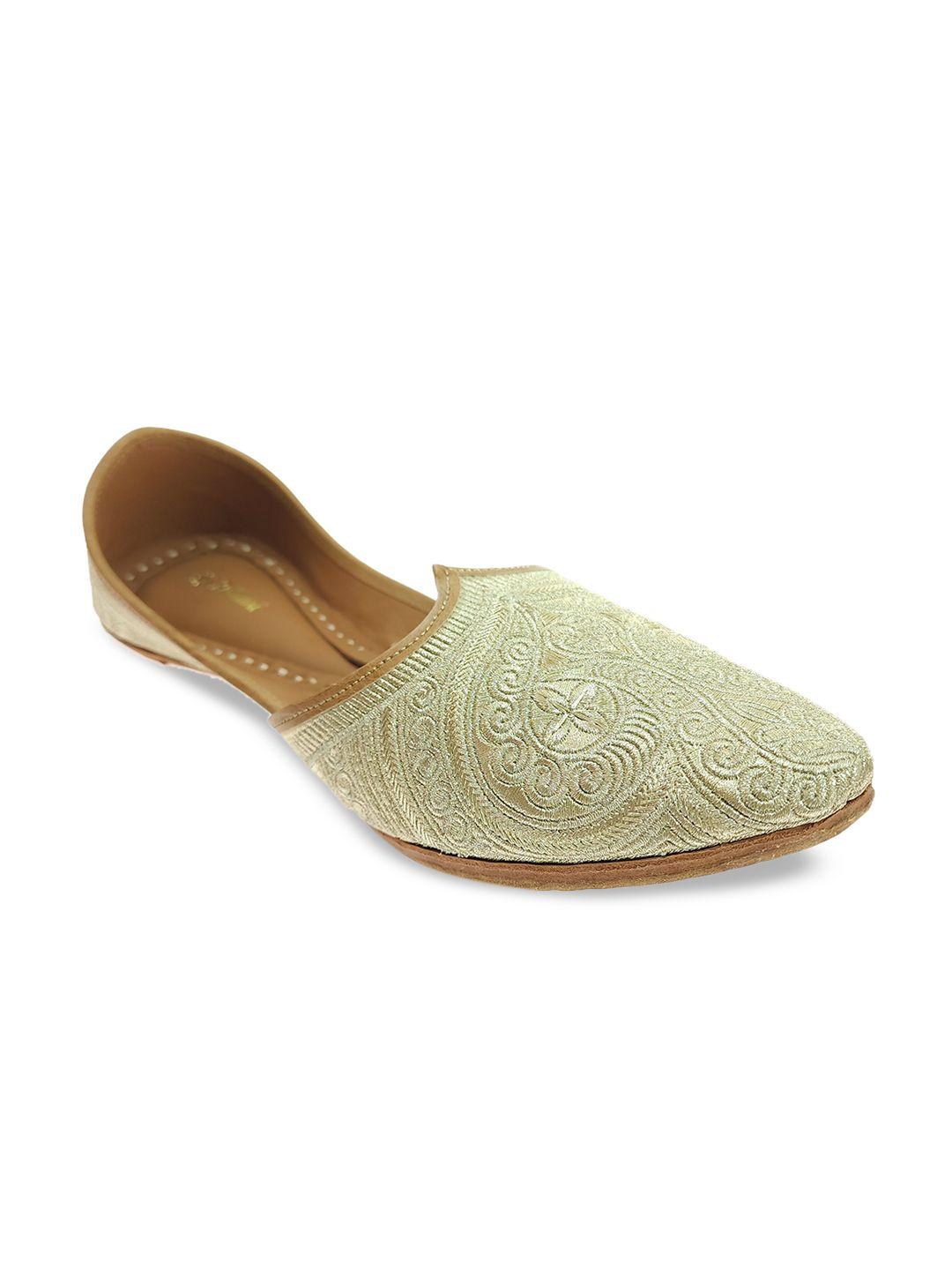 fulkari men gold-toned embellished ethnic mojaris flats