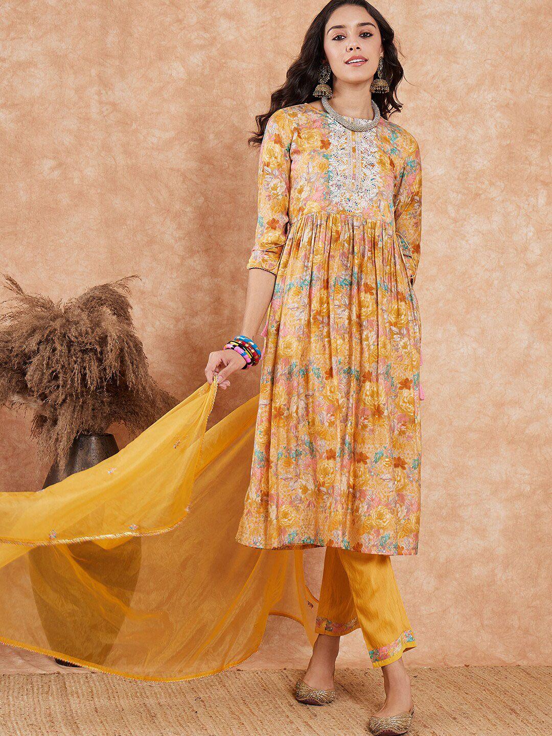 sangria floral printed thread work & gotta patti a-line kurta & trouser with dupatta