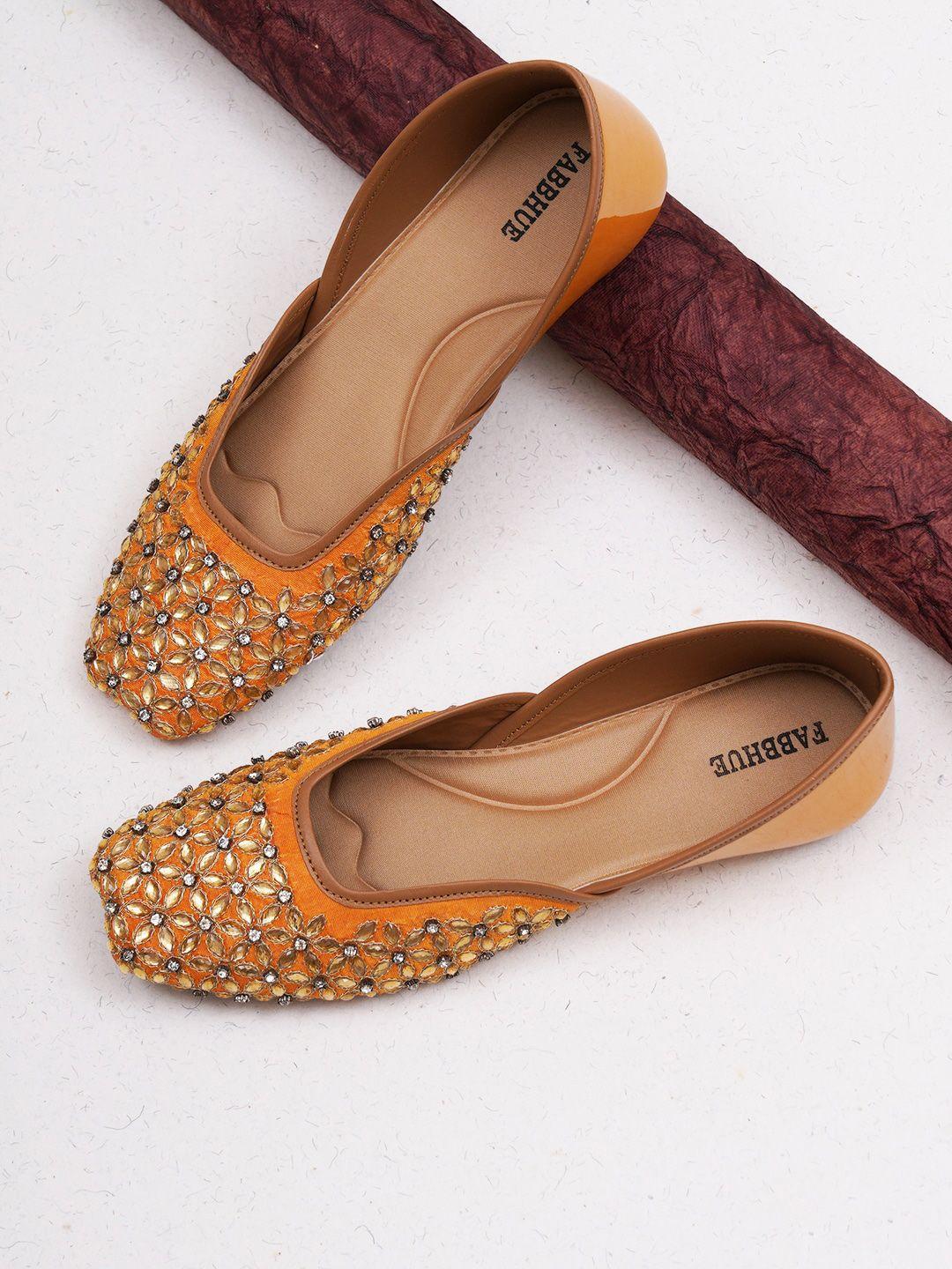 fabbhue embellished ethnic mojaris